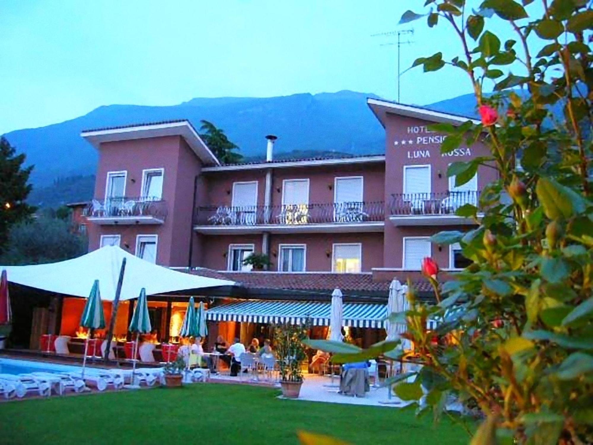 Hotel Luna Rossa (Adults Only) Malcesine Extérieur photo
