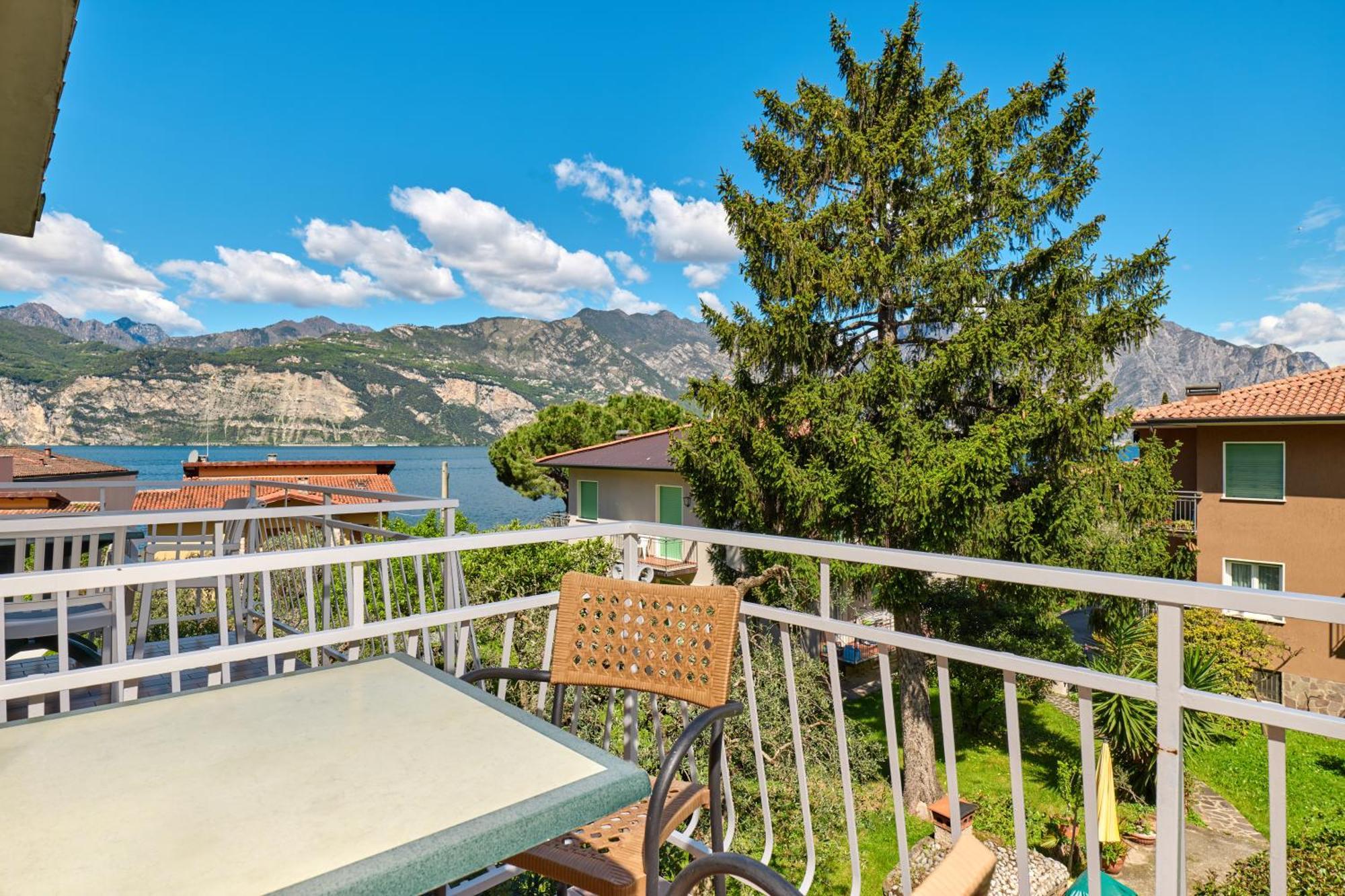 Hotel Luna Rossa (Adults Only) Malcesine Extérieur photo